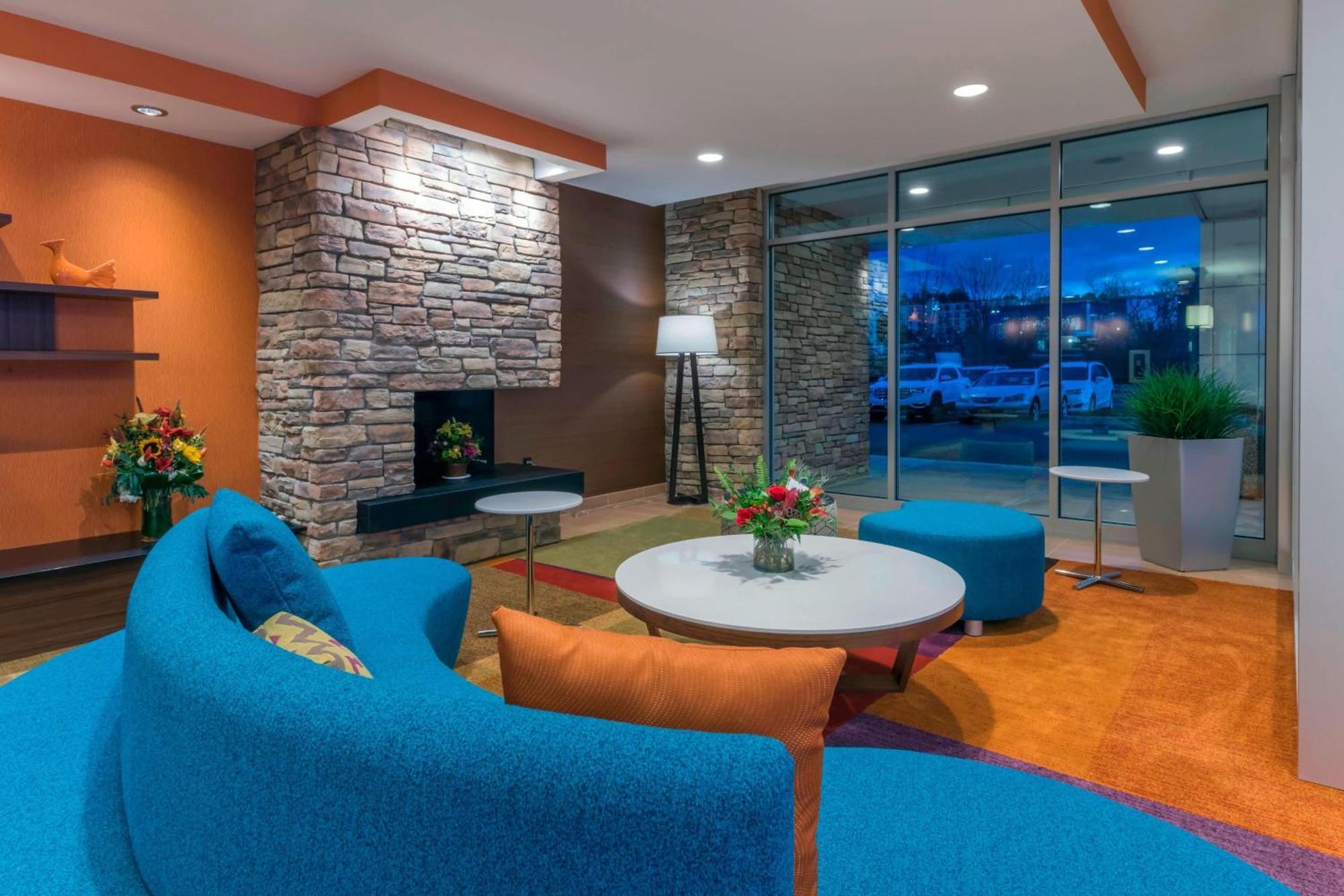 Fairfield Inn & Suites By Marriott Boston Marlborough/Apex Center Bagian luar foto
