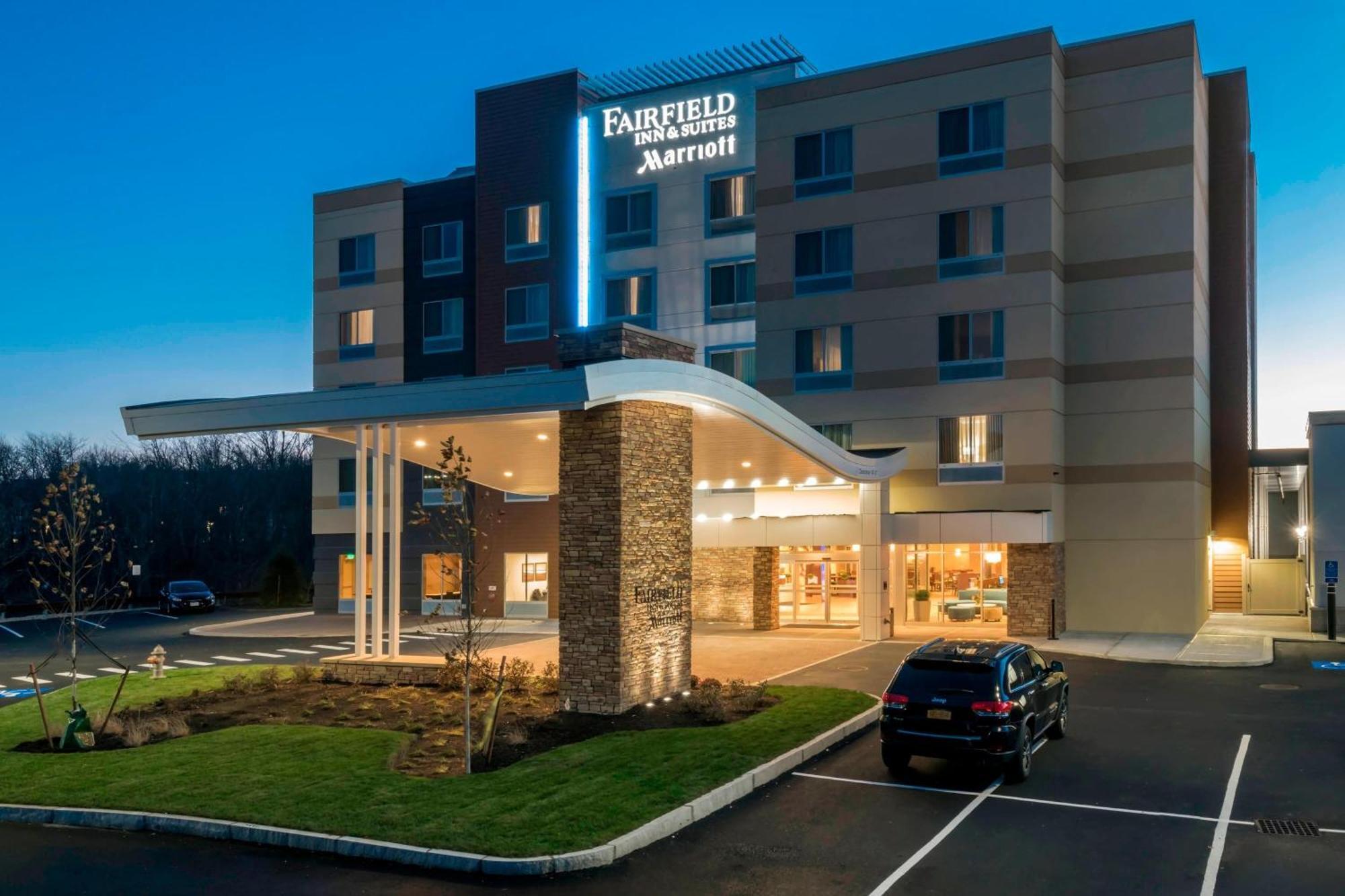 Fairfield Inn & Suites By Marriott Boston Marlborough/Apex Center Bagian luar foto